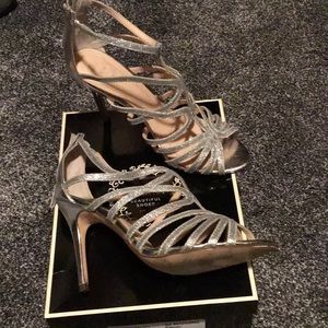 Womens Size 8 heels